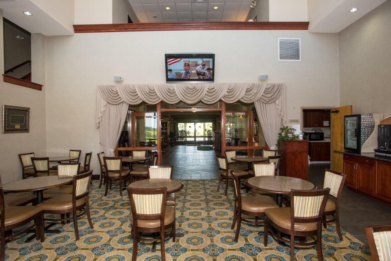 Round Hill Inn Orange Экстерьер фото